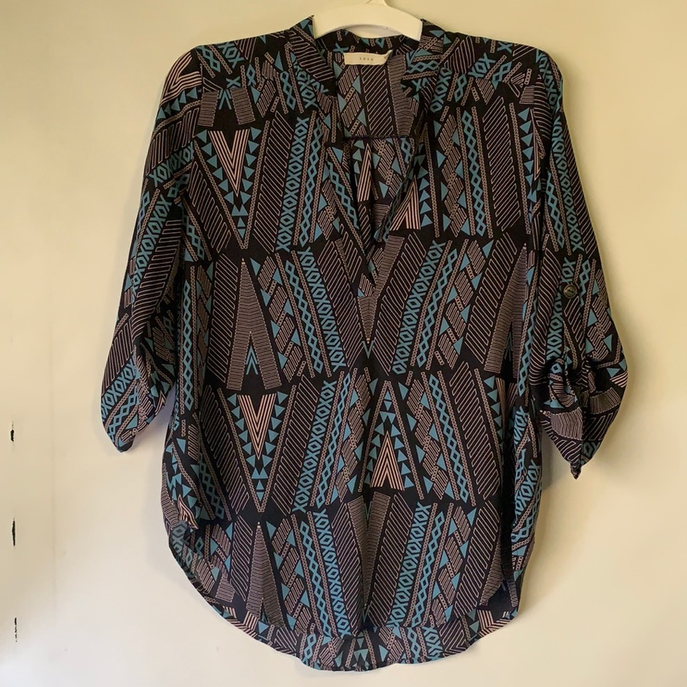 Nordstrom Lush Blue Graphic Print V-neck Blouse